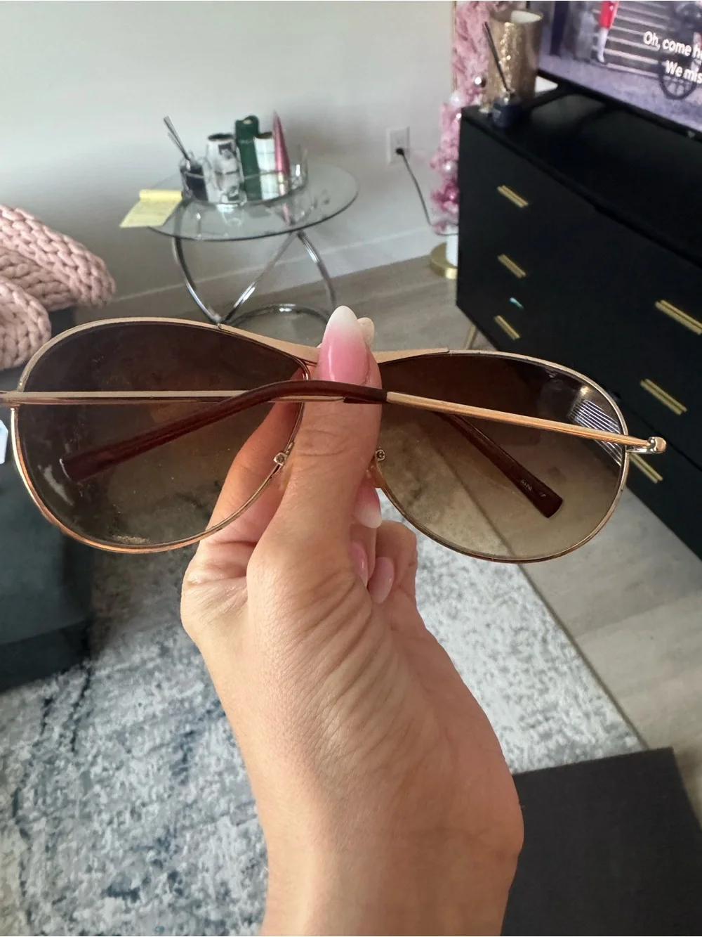 Gold Frame Aviator Sunglasses with Brown Gradient Lenses